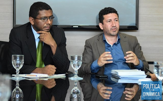 Advogados filiados ao PSOL em Valença do PI (Foto: Jailson Soares/PoliticaDinamica.com)