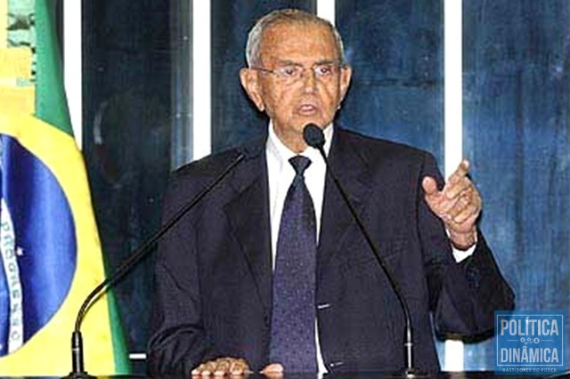 Alberto Silva morreu em 2009, aos 90 anos (Foto: Roosevelt Pinheiro/Agência Senado)