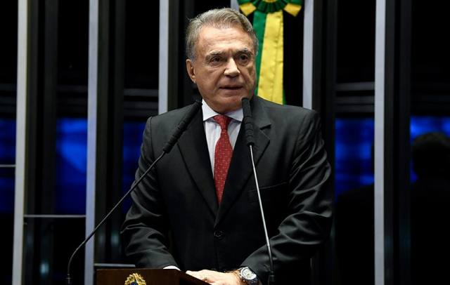 Álvaro Dias classificou atos como "selvagens" (Foto: Jefersson Rudy/Agência Senado)