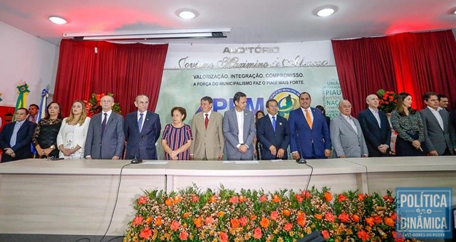 Nova diretoria da entidade foi empossada (Foto: Jailson Soares/PoliticaDinamica.com)