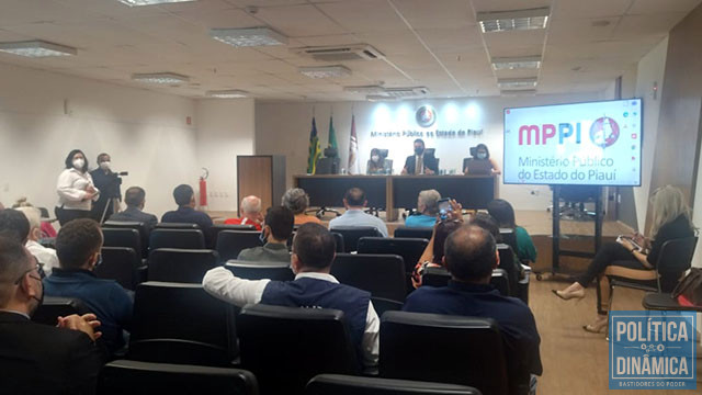 Secretários da SESAPI e da FMS não compareceram à audiência e se quer enviaram representantes (foto: Jailson Soares/ PD)