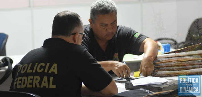 A PF está cumprindo mandados de busca e apreensão e verificando documentos de licitações que podem ter sido fraudadas (foto: Jailson Soares | PoliticaDInamica.com)