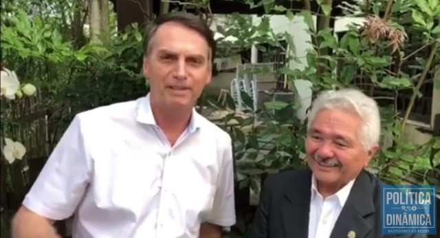 Bolsonaro grava vídeo ao lado de Elmano (Foto: Reprodução/Instagram)