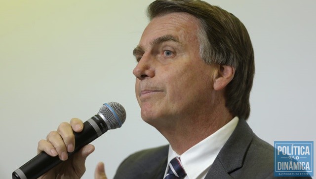 Bolsonaro revelou intenção de fazer a fusão (Foto: Sérgio Lima/Poder 360)