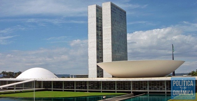 Parlamentares voltam aos trabalhos em Brasília (Foto: Mário Roberto Duran Ortiz)