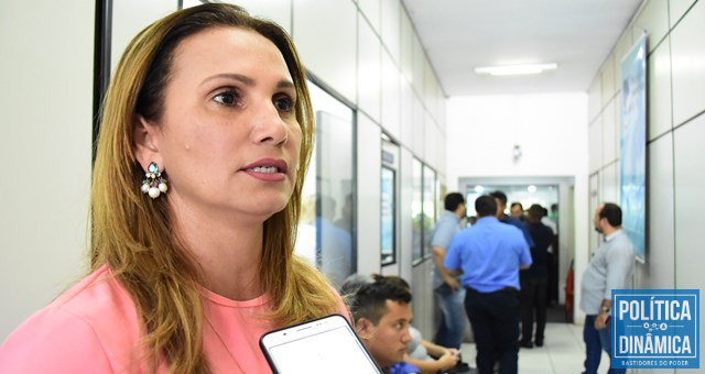Carmelita é acusada de abuso do poder político (Foto: Jailson Soares/PoliticaDinamica.com)