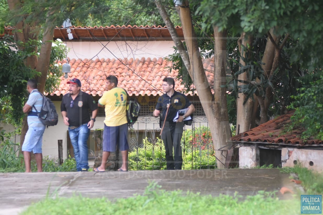 PF cumpre mandados de busca e apreensão em endereços do senador Ciro Nogueira em Teresina (foto: Jailson Soares | PoliticaDinamica.com)