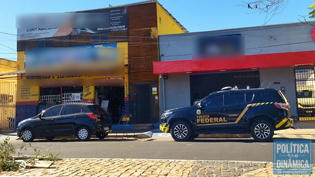 PF cumpre mandatos em empresa na avenida Nações Unidas, bairro Vermelha, na zona Sul de Teresina (foto: Política Dinâmica)