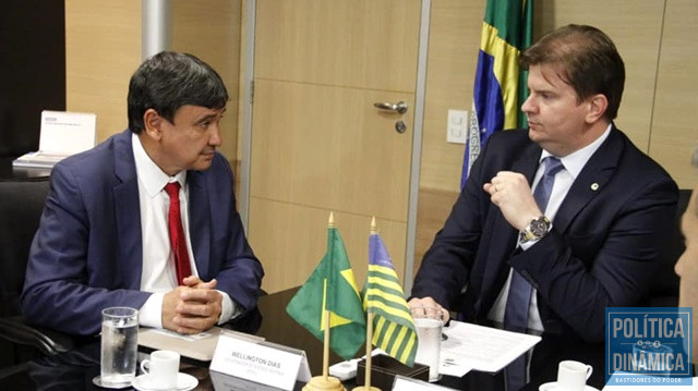 Governador com o ministro na audiência (Foto: Divulgação/Assessoria Governador)
