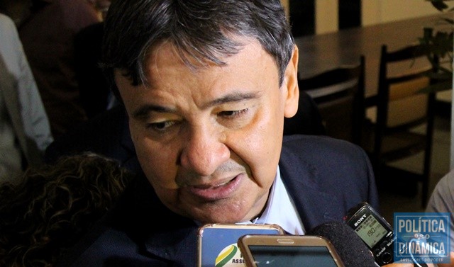 Governador determina cortes de despesas (Foto: Jailson Soares/PoliticaDinamica.com)