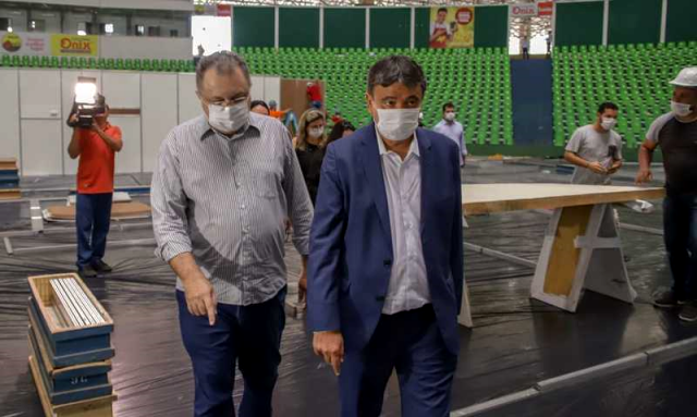 Florentino, secretário de saúde, e Wellington Dias (Fotos: Divulgação/Governo do Piauí)