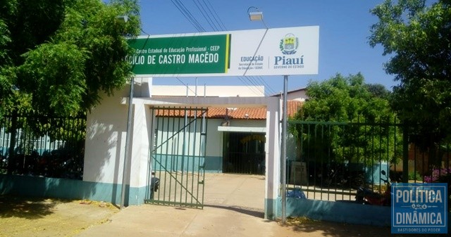 Escola de São Raimundo Nonato é uma das mais afetadas (Foto: PoliticaDinamica.com)