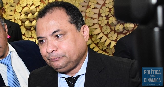 O presidente da CCJ, Evaldo Gomes (Foto: Jailson Soares/PoliticaDinamica.com)