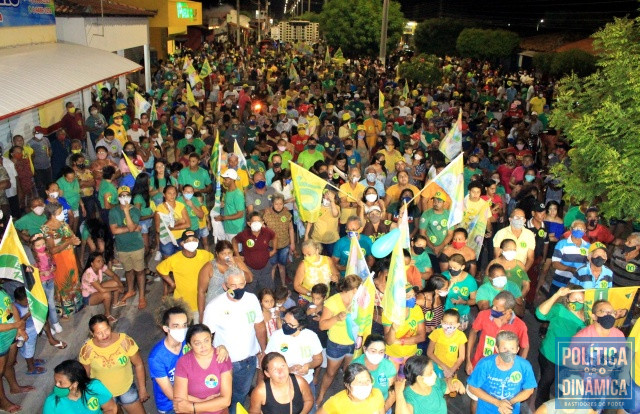 Apoiadores se reuniram para lançamento (Foto: Gustavo Almeida/PoliticaDinamica.com)