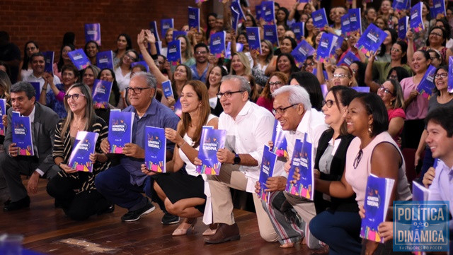 Evento reuniu profissionais da educação (Foto: Jailson Soares/PoliticaDinamica.com)