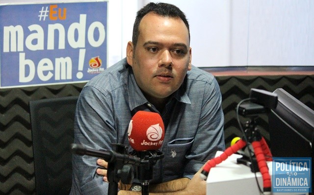 Hélio concedeu entrevista ao programa "Política Dinâmica", na Jockey FM, nesta quarta-feira (11) (Foto: Jailson Soares/PoliticaDinamica.com)
