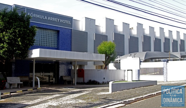 O hotel Fórmula Flat Arrey, do Grupo Arrey (Foto: Jailson Soares/PoliticaDinamica.com)