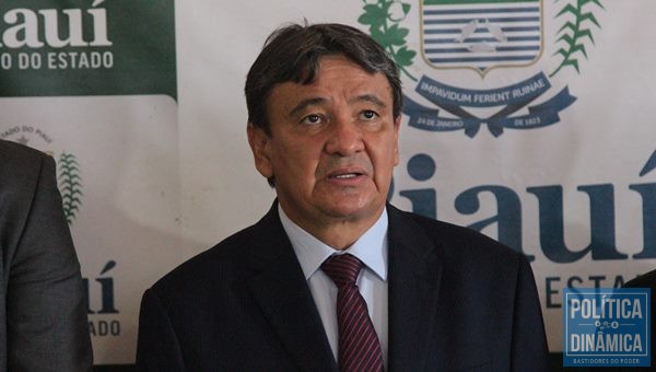 Governador não confirma ter feito promessa ao PMDB (Foto:MarcosMelo/PoliticaDinamica.com)