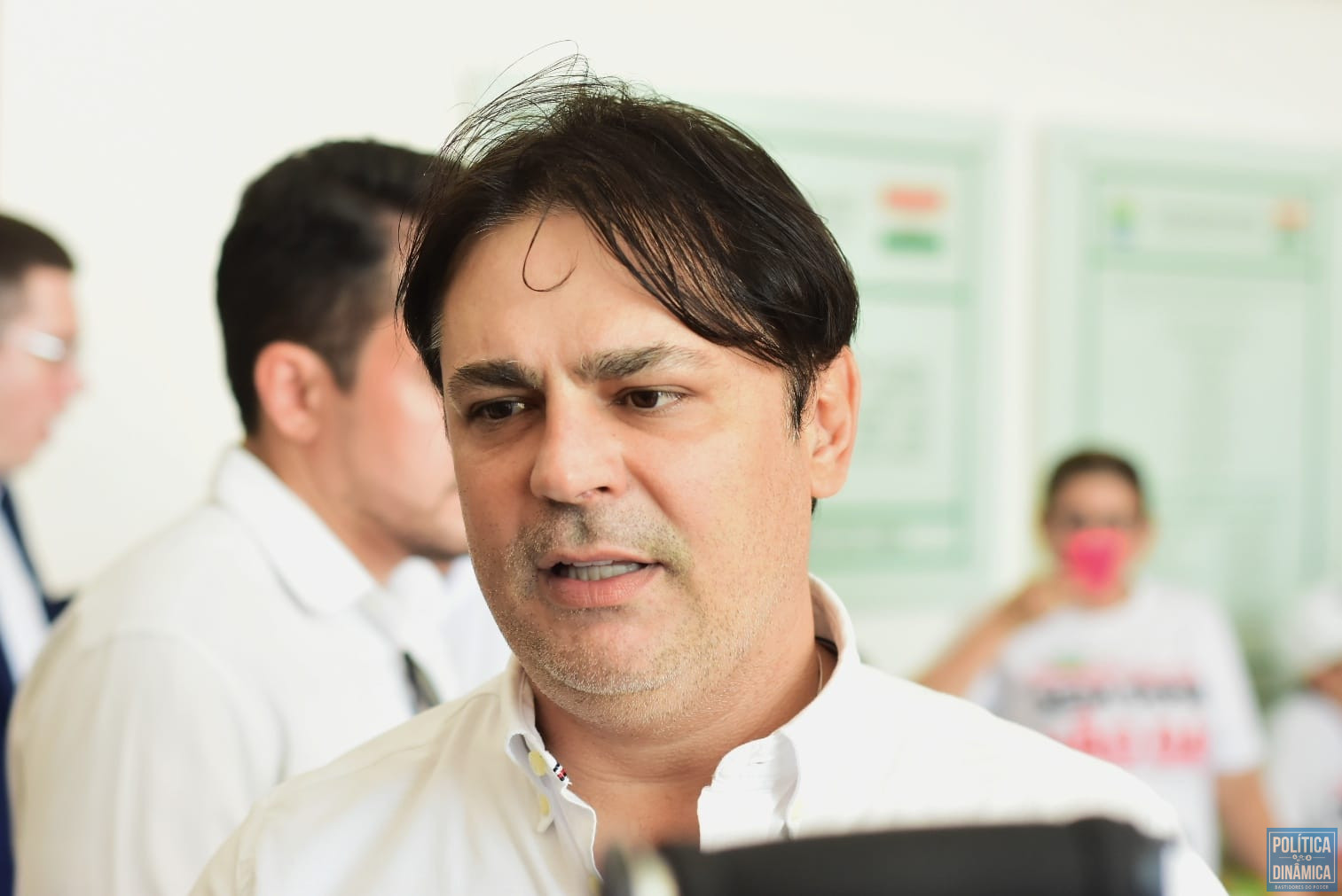 O prefeito de José de Freitas, Roger Linhares (PP), foi um dos que compareceu ao protesto na Alepi (foto: Jailson Soares | PD)