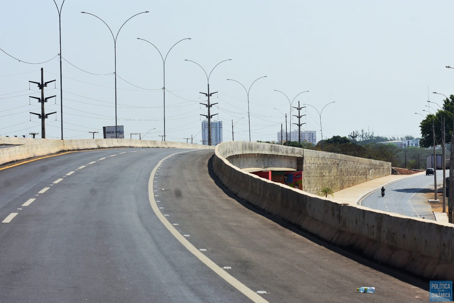 Apesar da inauguração ter acontecido nesta sexta-feira, fluxo de veículos no Viaduto do Mercado do Peixe havia sido liberado no último dia 23 (foto: Jailson Soares | PD)