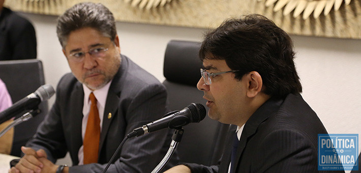 João Mádison dizendo que Rafael tem chance de disputar a indicação dentro do MDB contra Marcelo Castro, dá apara acreditar? (foto: Jailson Soares | PoliticaDinamica.com)