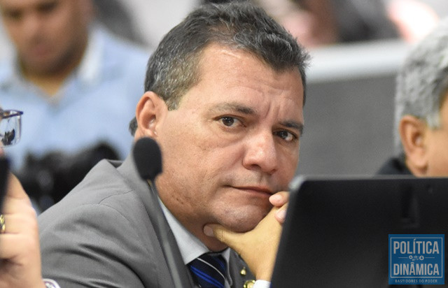 Vereador Joaquim do Arroz se incomodou (Foto: Jailson Soares/PoliticaDinamica.com)