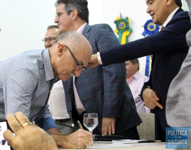 Prefeito assinou adesão, mas Câmara barrou (Foto: Jailson Soares/PoliticaDinamica)