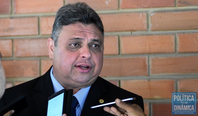Júlio disse que decisão será a partir de abril (Foto: Jailson Soares/PoliticaDinamica.com)