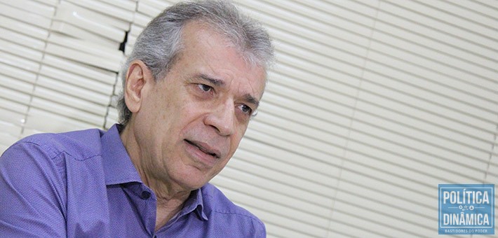 JVC diz que prefeitos e empresários o procuraram para falar dos atrasos nos pagamentos do transporte escolar e cofinanciamento da sa&u </div>
<div class=