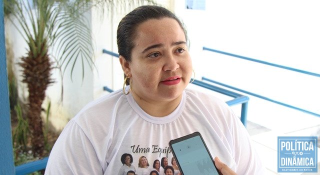 Enfermeira Lívia Nogueira explica projeto (Foto: Jailson Soares/PoliticaDinamica.com)