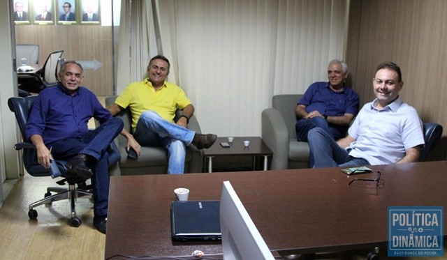 Reunião entre emedebistas e Jeová na CMT (Foto: Jailson Soares/PoliticaDinamica.com)