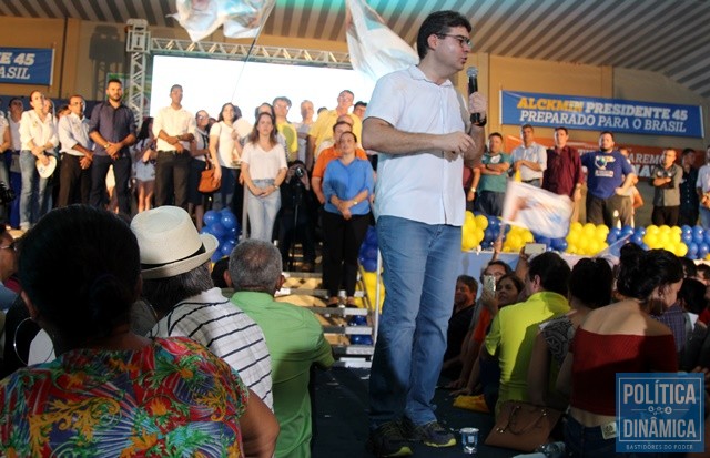 Luciano Nunes recebeu declarações de apoio (Foto: Gustavo Almeida/PoliticaDinamica)