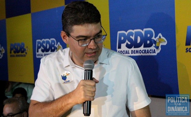 Luciano criticou falta de estrutura no interior (Foto: Gustavo Almeida/PoliticaDinamica.com)