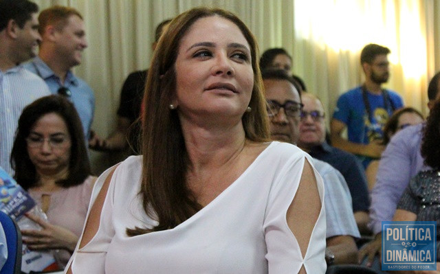Deputada mantém linha crítica com o governo (Foto: Jailson Soares/PoliticaDinamica.com)