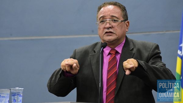Major Paulo Roberto chama colega de "bandido" (Foto:JailsonSoares/PoliticaDinamica.com)
