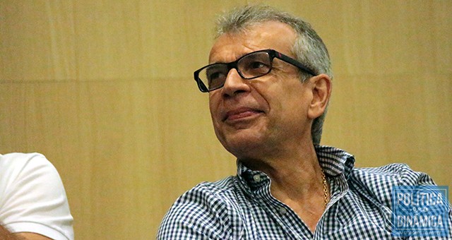 Pré-candidato ao Governo do Estado pela oposição, João Vicente não conseguiu esconder o contentamento com as palavras de Margarete e avaliou que aquele foi um aceno importante (foto: Marcos Melo | PoliticaDinamica.com)