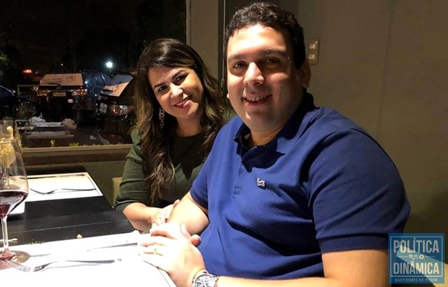 Marcos vai tentar transferir bases para sua esposa (Foto: Reprodução/Facebook)