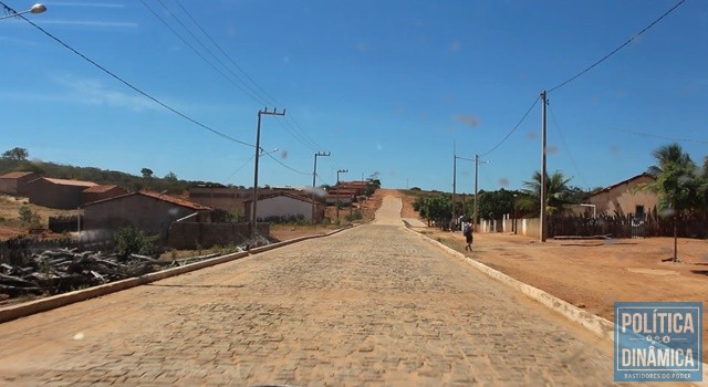 O povoado Salgado, na zona rural (Foto: Gustavo Almeida/PoliticaDinamica.com)