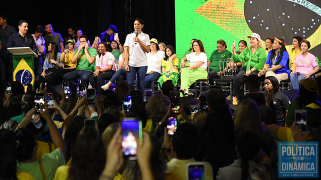 Evento com Michele reuniu vários políticos da direita no Piauí (foto: Jailson Soares/ PD)