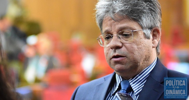 Parlamentar voltou a criticar contrato com Aegea (Foto: Jailson Soares/PoliticaDinamica)
