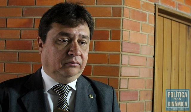 Deputado discorda de consenso na Alepi (Foto: Jailson Soares/PoliticaDinamica.com)