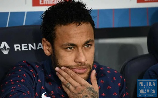 Jogador Neymar foi acusado de estupro (Foto: Anne-Christine Poujoulat / AFP)
