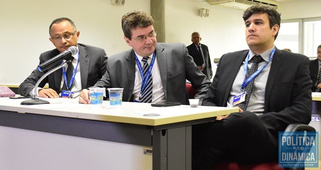 Membros da Caixa foram à Alepi (Foto: Jailson Soares/PoliticaDinamica.com)