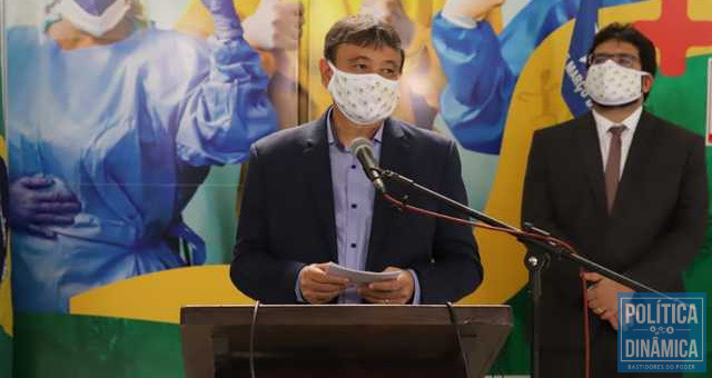 O governador encerrou as atividades do Hospital do Verdão em 20 de agosto de 2020, menos de três meses após o início das atividades do local (foto: SESAPI)