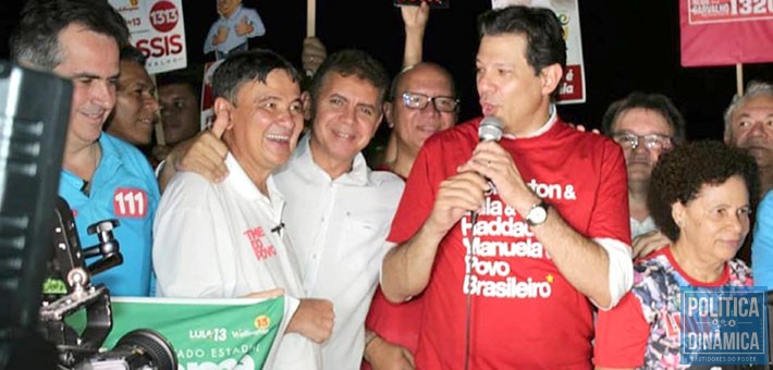Paulo Martins é o primeiro político exposto pela Operação Topique e, com ele, o governo do estado e o PT ficam expostos (foto: Facebook)