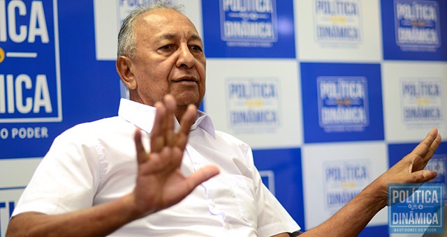 Dr. Pessoa vai seguindo na liderança das intenções de voto na capital do estado (foto: Jailson Soares | politicaDinamica.com)&                            </div>

                            <div class=