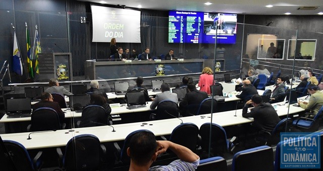 Plenário aprovou convocação de secretário (Foto: Jailson Soares/PoliticaDinamica.com)