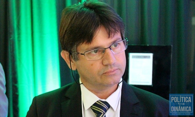 AUMENTAR IMPOSTO: COISA DE GESTOR SEM PREPARO Gustavo Schuhe Vera Pelle Damen : Trendartikel Videdressing