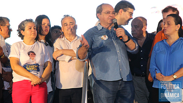 Apesar dos embates políticos, Robert Rios já esteve no mesmo palanque de Sílvio Mendes em eleições passadas (foto: Jailson Soares/ PD)