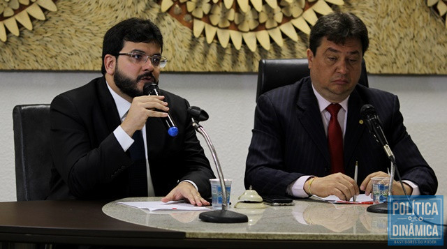 Na Assembleia, Rafael explicou empréstimos (Foto: Jailson Soares/PoliticaDinamica.com)